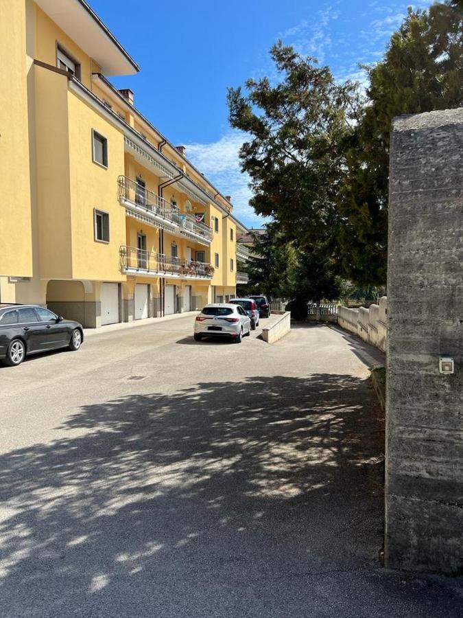 La Torretta Leilighet LʼAquila Eksteriør bilde